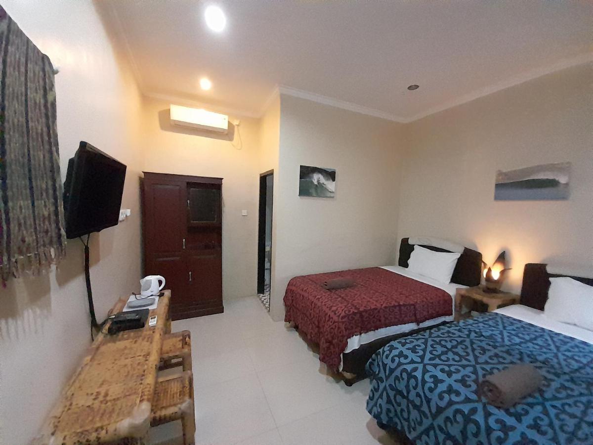 Wave House Gerupuk South Lombok Bed & Breakfast ปรายา ภายนอก รูปภาพ