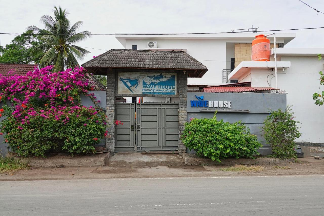 Wave House Gerupuk South Lombok Bed & Breakfast ปรายา ภายนอก รูปภาพ