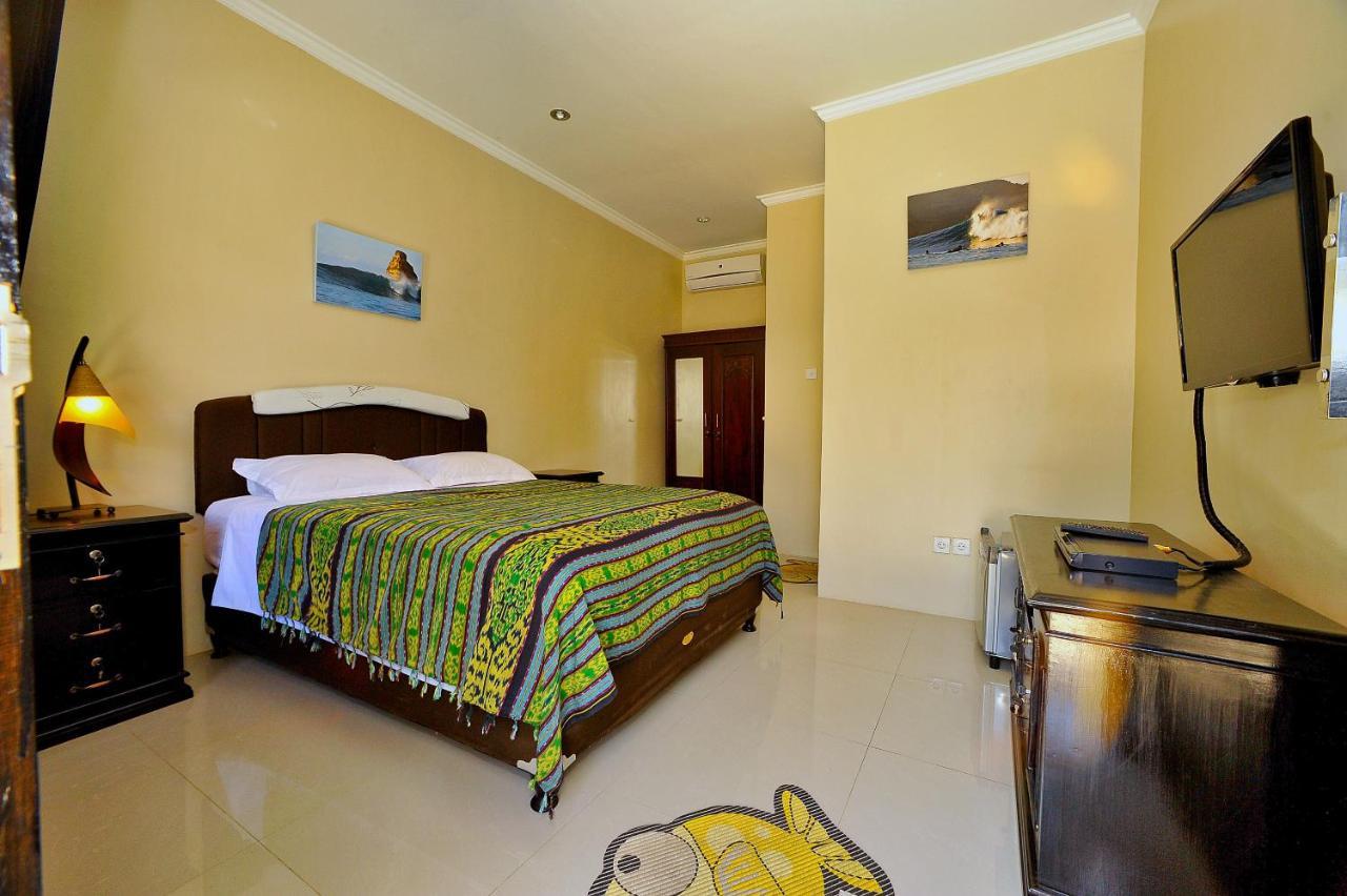 Wave House Gerupuk South Lombok Bed & Breakfast ปรายา ภายนอก รูปภาพ