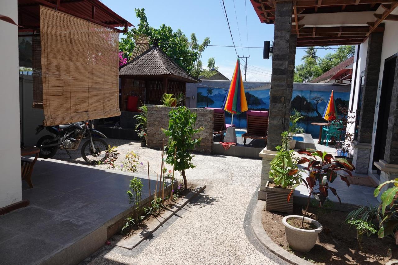 Wave House Gerupuk South Lombok Bed & Breakfast ปรายา ภายนอก รูปภาพ